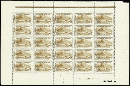 N°153 en panneau de 25 exemplaires avec croix de repère