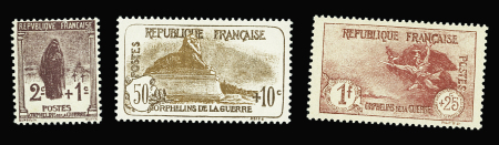 N°229/232, 2e série des Orphelins, les 4 valeurs TB