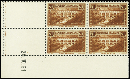 N°262  20f Pont du Gard en bloc de 4, coin daté 29.10.1931,