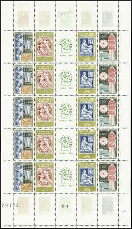N°F1414 avec le 1417a (deux chiffres de l'horloge manquants),