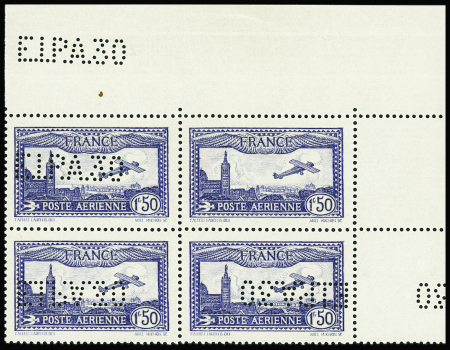 N°6c 3 timbres perforés EIPA30 tenant à un non perforé