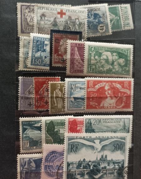 1841-1967, Collection du monde entier en 11 superbes