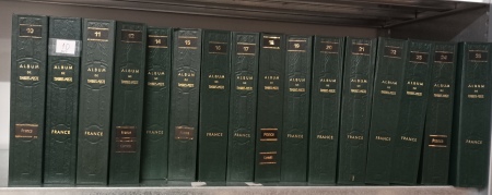 1923-2024, Collection en 31 albums de carnets, blocs