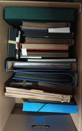 1850-1990env. Sympathique lot du monde entier, très varié, avec du