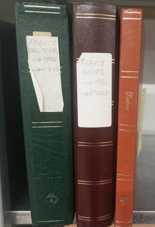 1852-1997, Stock de France en 3 classeurs dont un en