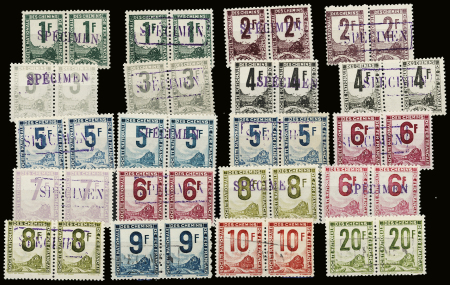 SPECIMEN Exceptionnel ensemble de cette série rare