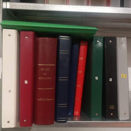 1950-2008, Collection en classeurs de neuf et obl.,