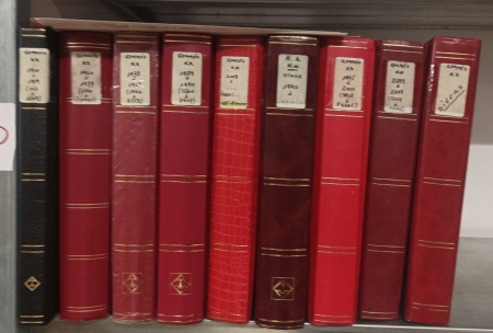 1900-2025, Ensemble de 9 classeurs entièrement en neuf