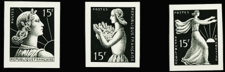 3 projets en noir dont 15F noir Marianne de Muller