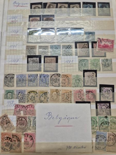 1840-1986, Collection du monde entier en 10 classeurs,