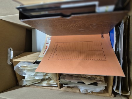 1860-1980ca., Small stock in about 20 albums or groups