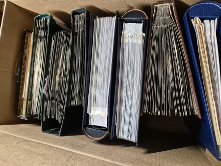 1888-2011, Collection des COLONIES en 17 albums dont