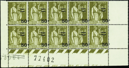 N°298 Bloc de 10 surcharge à cheval  neufs ** TB