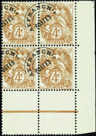 N°40 bloc de 4 surcharge à cheval 2 ex. neufs ** 2