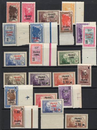 N°242 à 264 France Libre 22 valeurs neufs ** TB