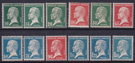 N°170 à 181 Pasteur 12 valeurs neufs **