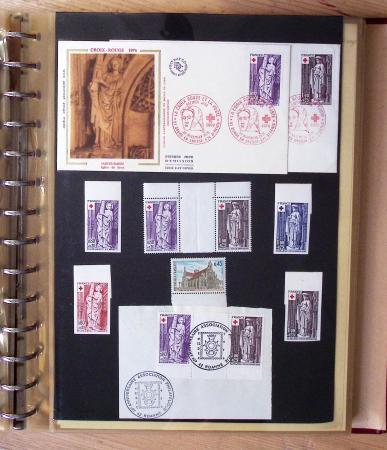 1973-1977, Collection montée en 5 classeurs du Musée