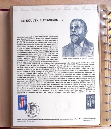 1973-1977, Collection montée en 5 classeurs du Musée
