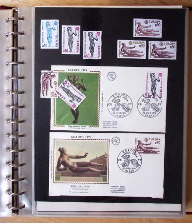 1973-1977, Collection montée en 5 classeurs du Musée
