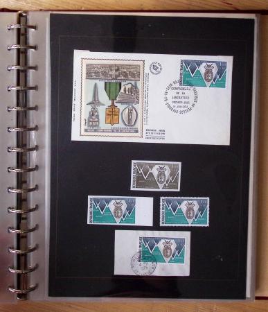 1973-1977, Collection montée en 5 classeurs du Musée