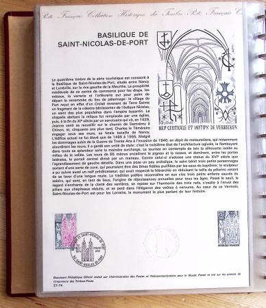 1973-1977, Collection montée en 5 classeurs du Musée