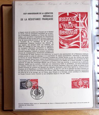 1973-1977, Collection montée en 5 classeurs du Musée