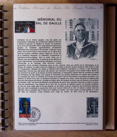 1973-1977, Collection montée en 5 classeurs du Musée