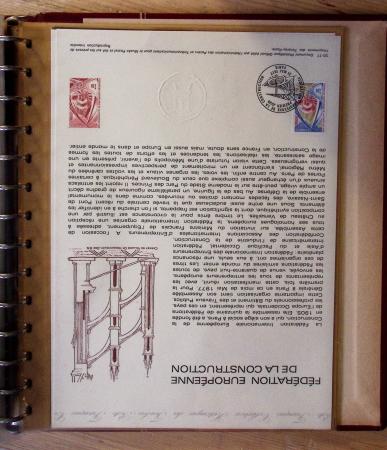 1973-1977, Collection montée en 5 classeurs du Musée
