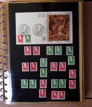 1973-1977, Collection montée en 5 classeurs du Musée