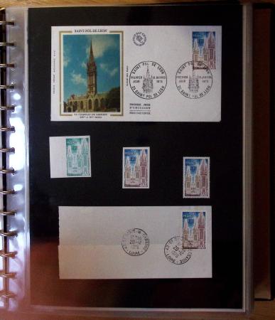 1973-1977, Collection montée en 5 classeurs du Musée