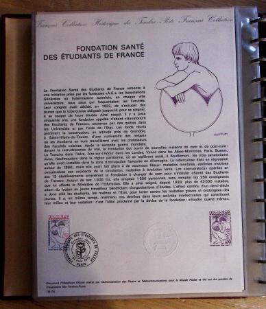 1973-1977, Collection montée en 5 classeurs du Musée