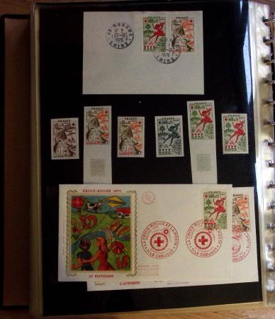 1973-1977, Collection montée en 5 classeurs du Musée
