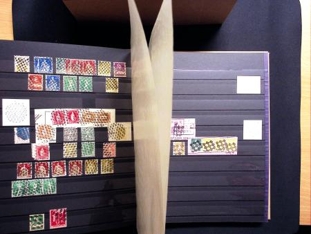 1880-1930 Spezialsammlung ZOLLSTEMPELN in zwei Steckbüchern