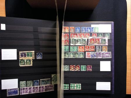 1880-1930 Spezialsammlung ZOLLSTEMPELN in zwei Steckbüchern