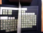 1878-1970 Sammlung NACHPORTOMARKEN in zwei Steckbüchern,