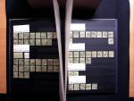 1878-1970 Sammlung NACHPORTOMARKEN in zwei Steckbüchern,