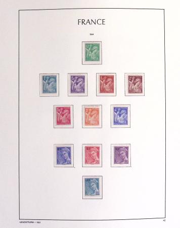1849-2013, Deux collections de France, la première