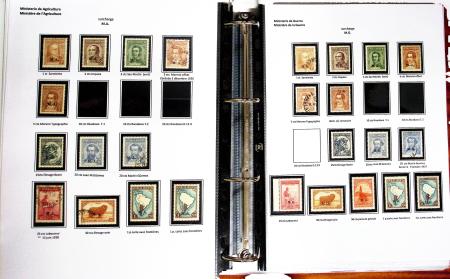 1935-59 "PROCÉRES Y RIQUEZAS" Exhibition CollectionSpecialised