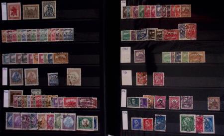 1850-1960, Collection du monde entier avec section