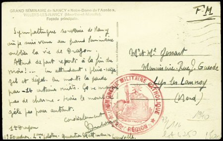 Carte postale de franchise de Nancy (1940) avec cachet rouge avec déesse assise "Aumonerie militaire catholique - 20e région". TB
