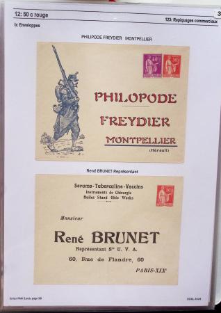 Gros classeur blanc de bureau contenant une collection spécialisée d'entiers postaux au type Paix 40c violet, 50c rouge, 55c violet, 65c Outremer, 90c