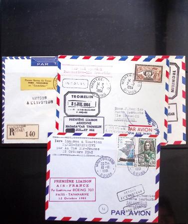 Album Safe vert contenant 20 plis Zeppelin ou thème Zeppelin + 172 plis ligne Mermoz et conquête de l'Atlantique sud ainsi que ligne Dagnaux (Afrique)