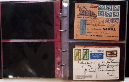 Album brun-rouge de 107 premiers vols vers l'Asie (1929 - 1973 dont 5.1.1934 courrier rapide de l'Emeraude 5.1.1934) dont nombreux Air France