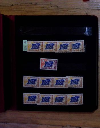 1937-1970, Stock de feuilles ou fragments de feuilles,
