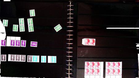 1936-1972, Collection de timbres neufs en 5 albums