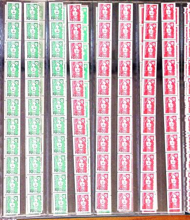 1936-1972, Collection de timbres neufs en 5 albums