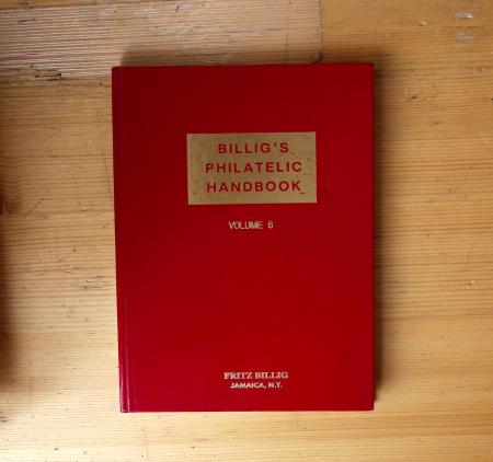 BIBLIOTHEQUE Un ensemble de livres, brochures, photocopies