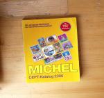 BIBLIOTHEQUE Un ensemble de livres, brochures, photocopies