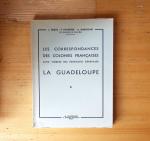 BIBLIOTHEQUE Un ensemble de livres, brochures, photocopies