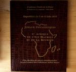BIBLIOTHEQUE Un ensemble de livres, brochures, photocopies